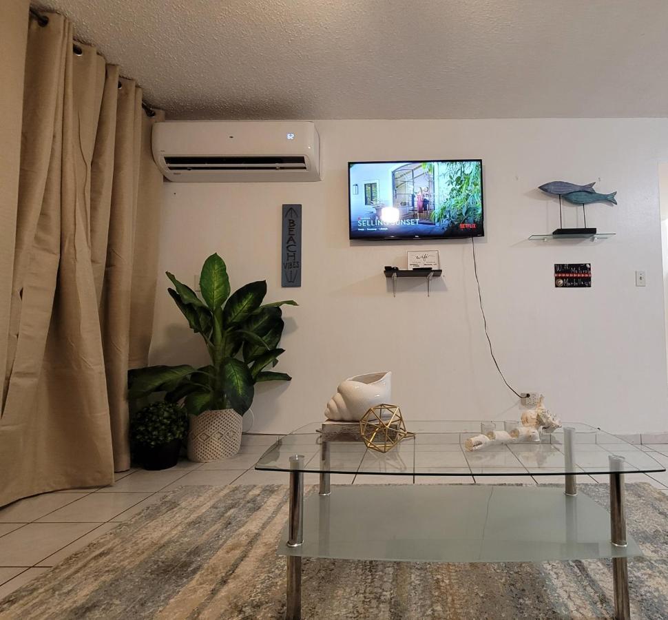 Beach Apartments At Marbella Del Caribe 圣胡安 外观 照片