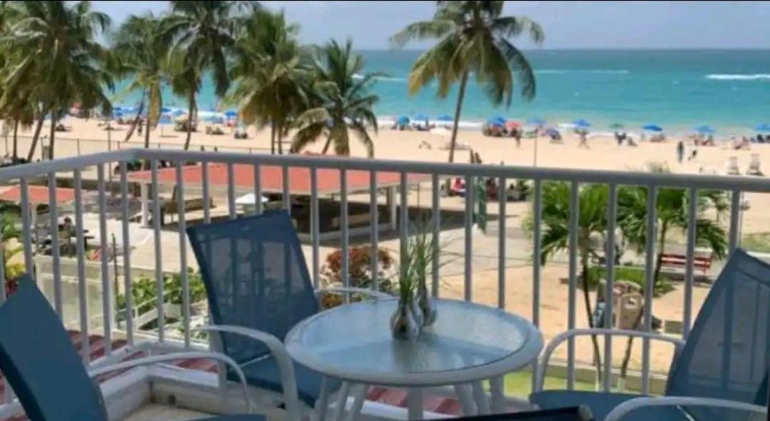 Beach Apartments At Marbella Del Caribe 圣胡安 外观 照片